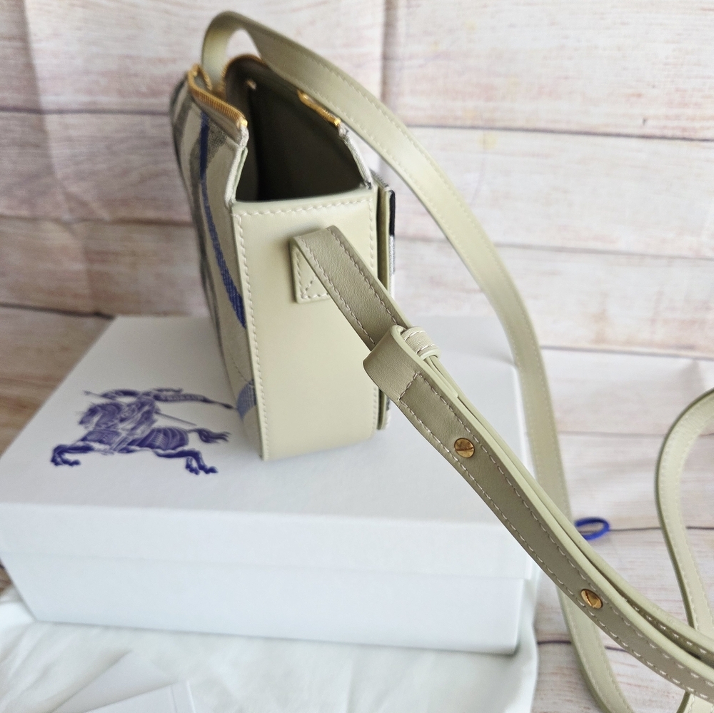 AUTHENTIC NEW BURBERRY SNIP CROSSBODY BAG NEW - Picture 9 of 15